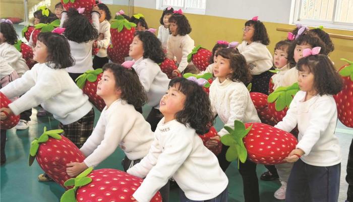 萌娃排练迎新春