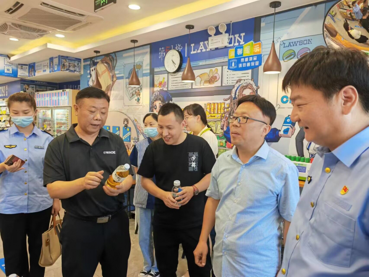 田家庵区市场监管局夏季食品安全专项整治显成效图片2
