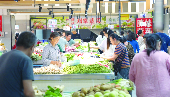 改造提升菜市场 群众买菜更舒心