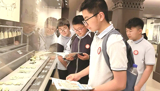 毅行承文脉 实践育初心